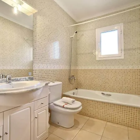 Jesica - Plusholidays Βίλα *